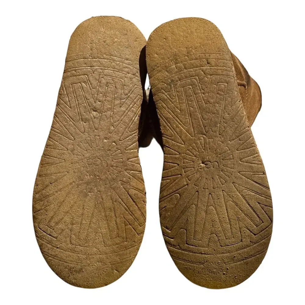 UGG Australia Bailey Bow Pom Pom Tail Suede Boots Women's Size 8 Chestnut - Picture 7 of 7